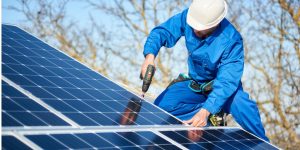 Installation Maintenance Panneaux Solaires Photovoltaïques à Urbalacone